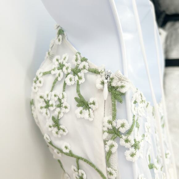 Lucy In The Sky Womens Fairy Coquette Embroidered Floral Halter Romper Size XS - Picture 5 of 9